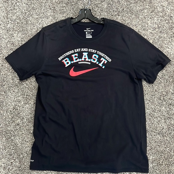 Nike Dri-Fit Tee - Picture 1 of 1